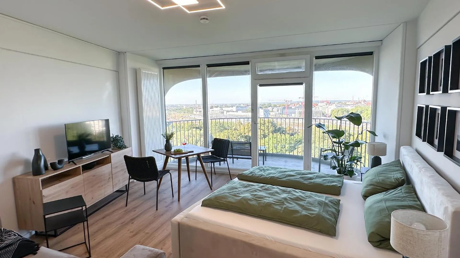 Helles Apartment mit tollem Blick über Augsburg Deutschland